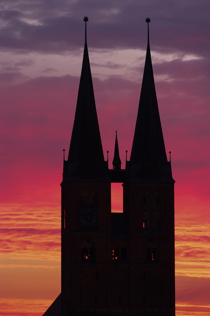 Stendal - Himmel über Marienkirche 9