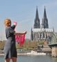 Stephanie und der Kölner Dom von Ingo Jeuck 