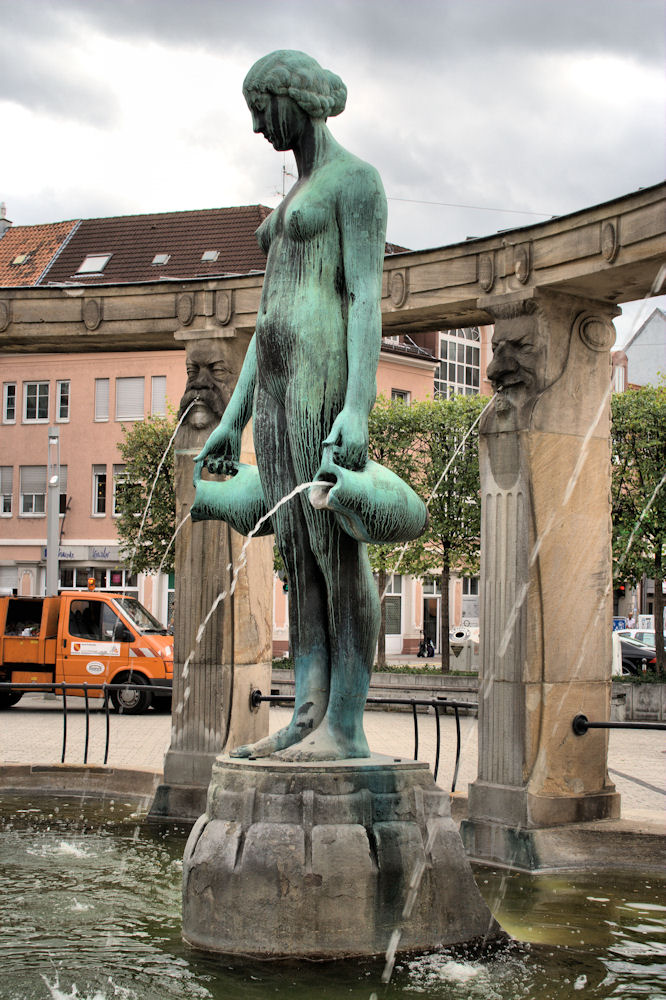 Stephansbrunnen Detail2