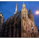 Stephansdom in Wien zur blauen Stunde