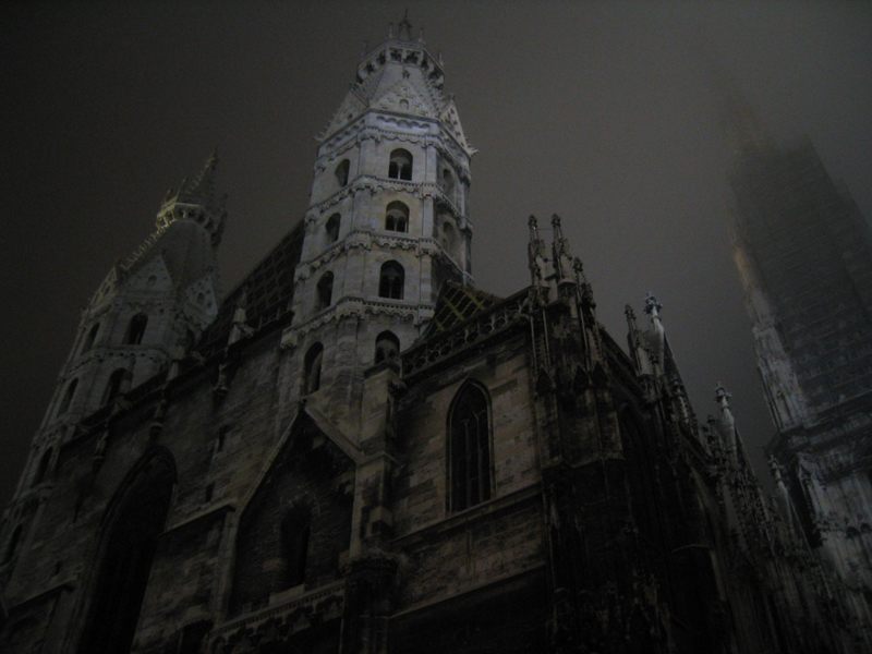 Stephansdom (Wien) im Nebel