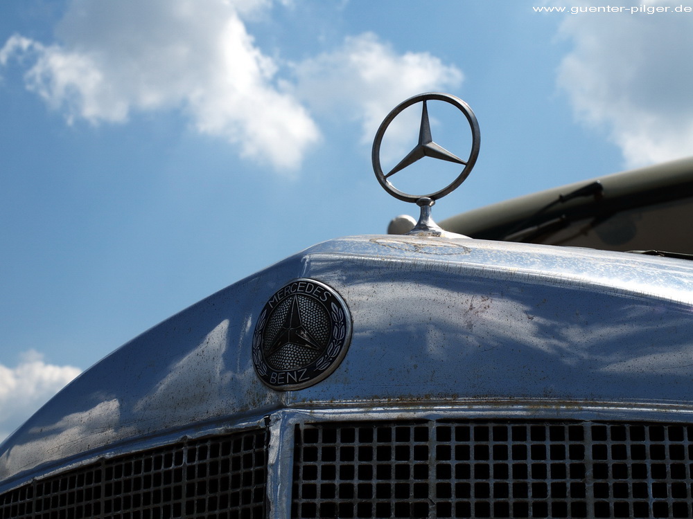 Stern eines LKW-Oldtimers