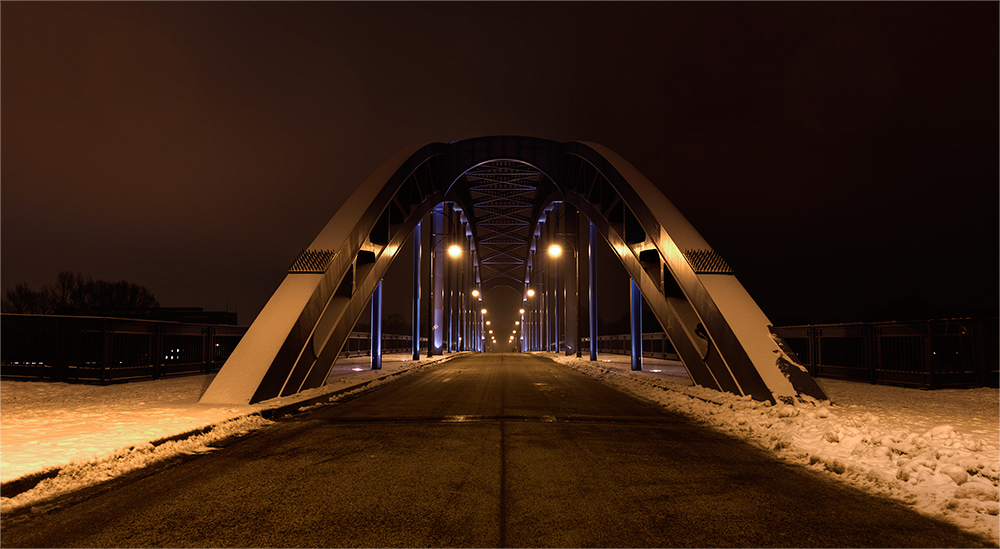 Sternbrücke bei Nacht