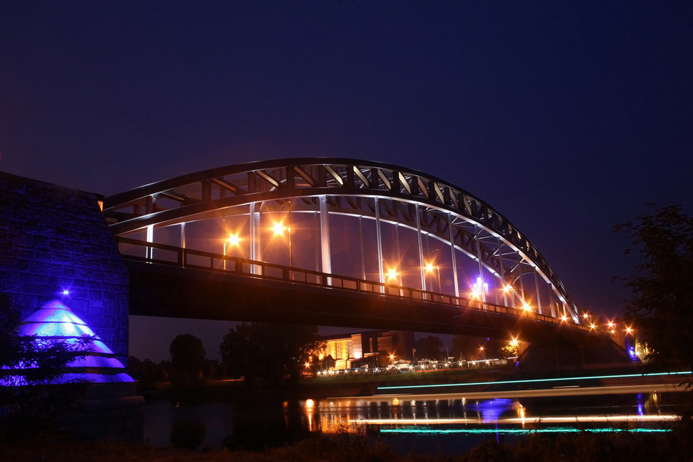 Sternbrücke bei Nacht - modified