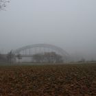 Sternbrücke bei Nebel