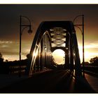 Sternbrücke in Magdeburg im Sonnenuntergang
