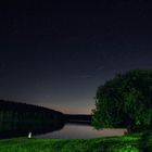 Sternenhimmel über dem Stausee