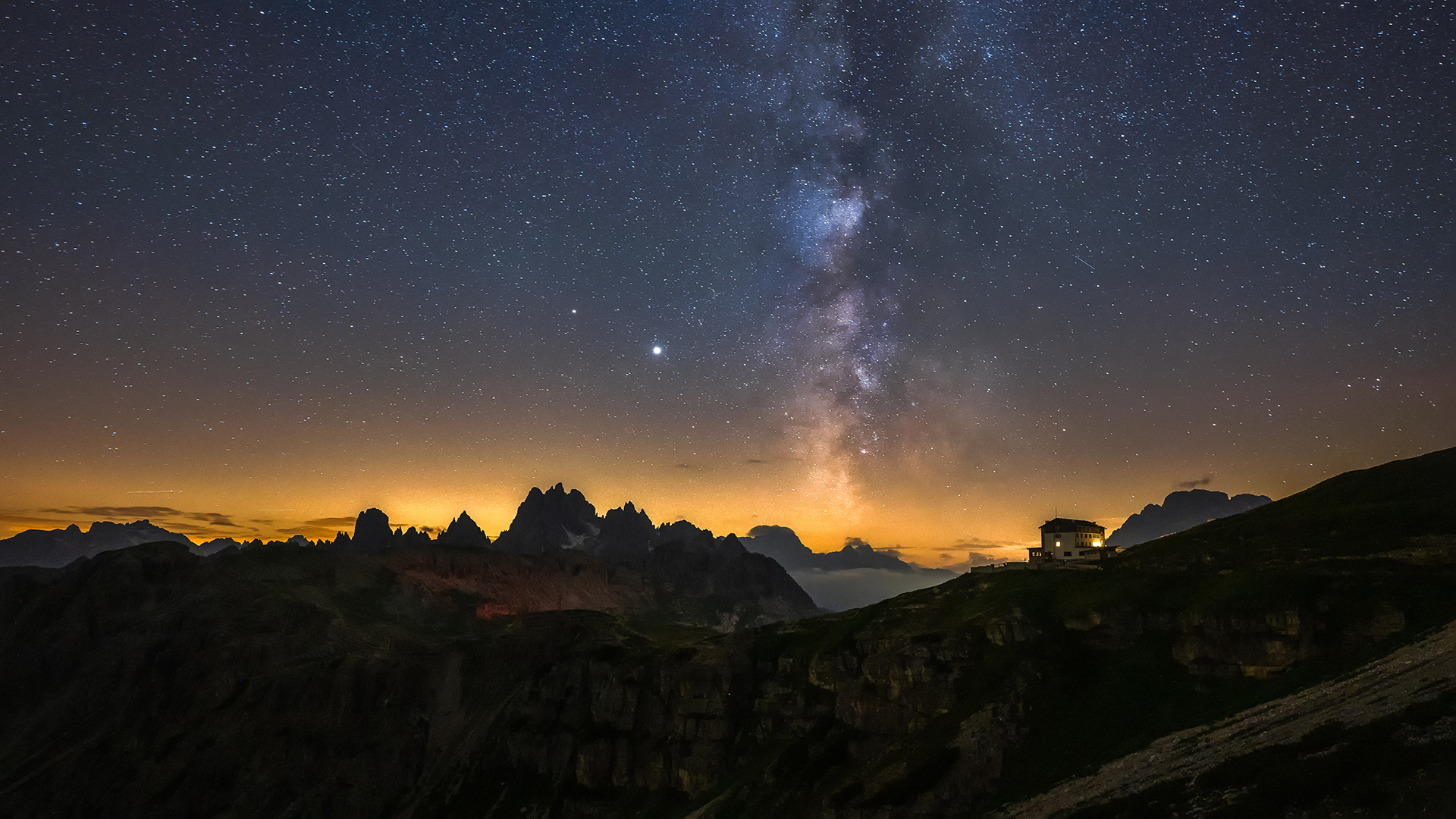 Sternennacht in den Dolomiten