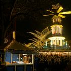 Sternschnuppenmarkt Glühweinstand Weihnachtspyramide