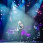 Steve Morse in the spotlight