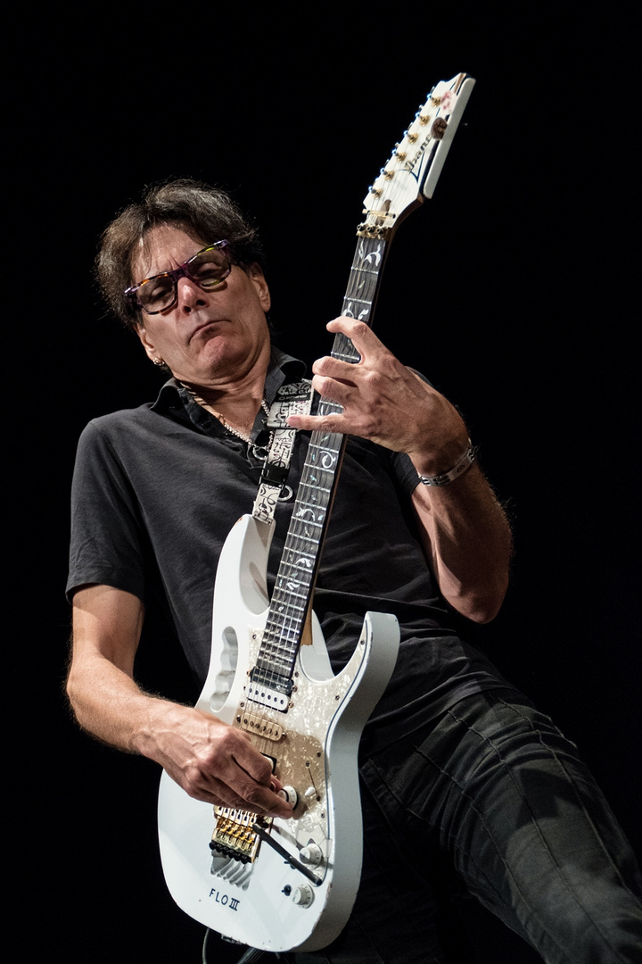 Steve Vai