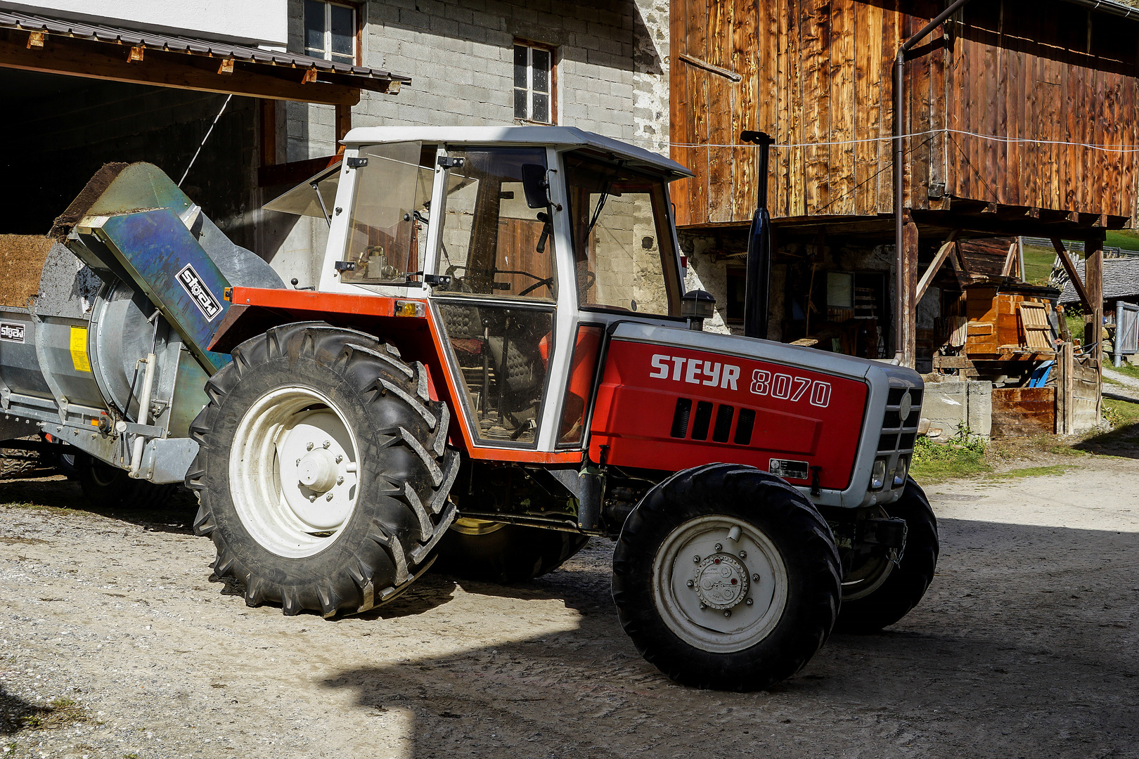 STEYR 8070