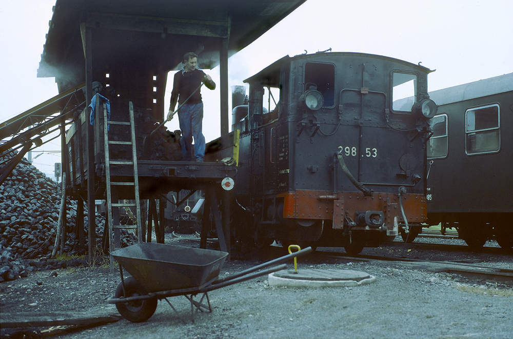 Steyrtalbahn 1977 - Bekohlung einmal andersrum