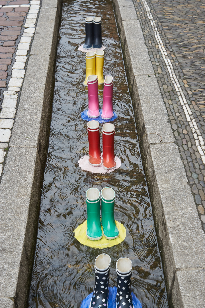 Stiefel im Wasser / Boots in the water