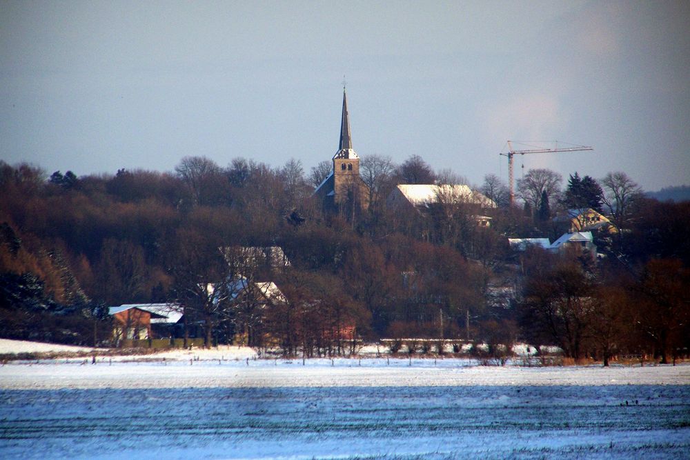 Stiepelr Dorfkirche im Schnee!