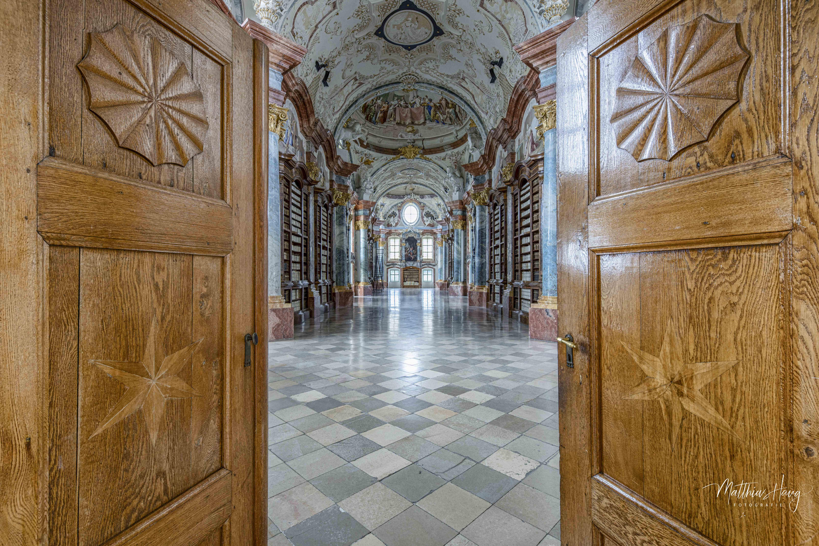 Stift Altenburg | Bibliothek I