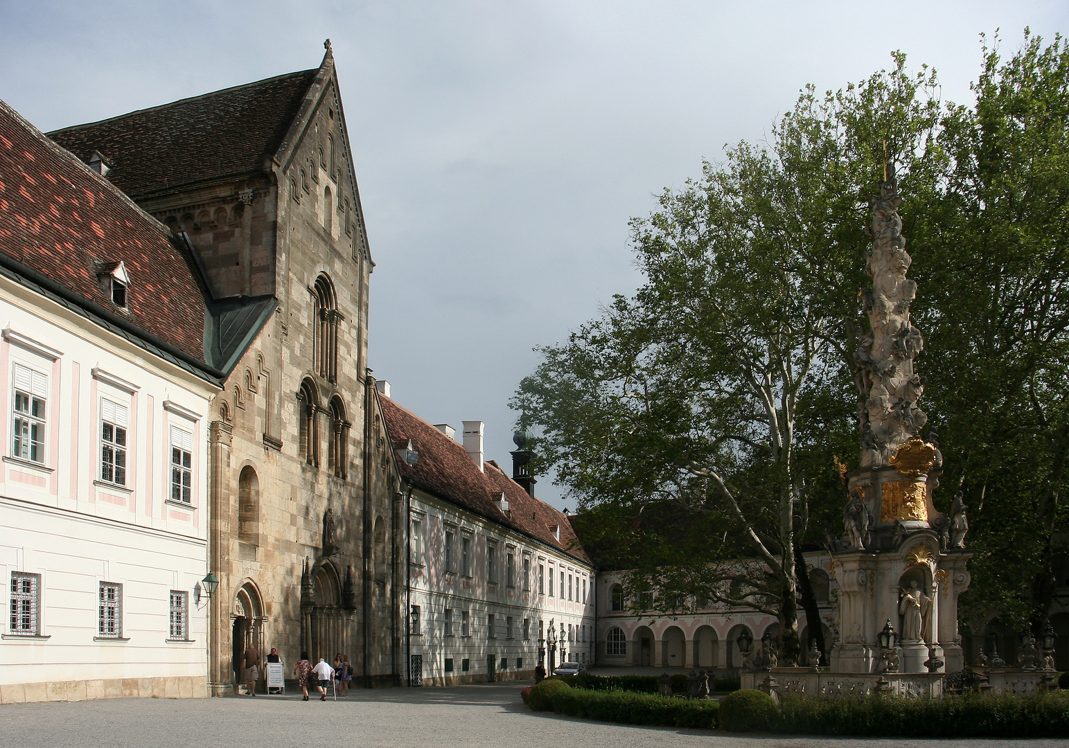 Stift Heiligenkreuz: Stiftshof