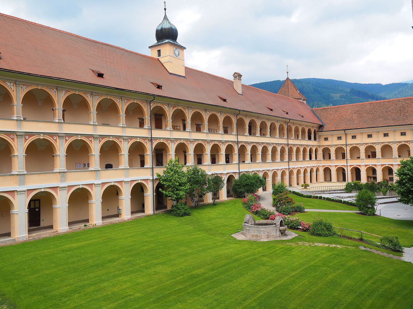 Stift seckau - echt sehenswert - ja und da gabs noch schönes sonniges wetter!!