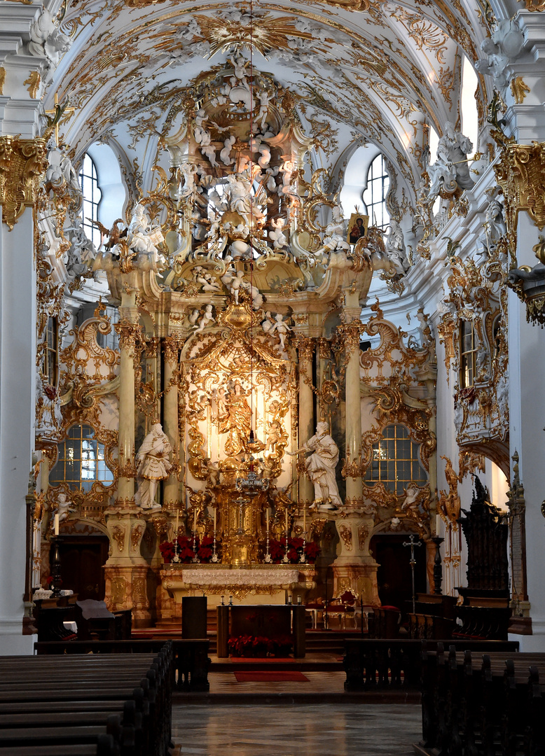 Stift zu Unserer Lieben Frau  Rokokoaltar