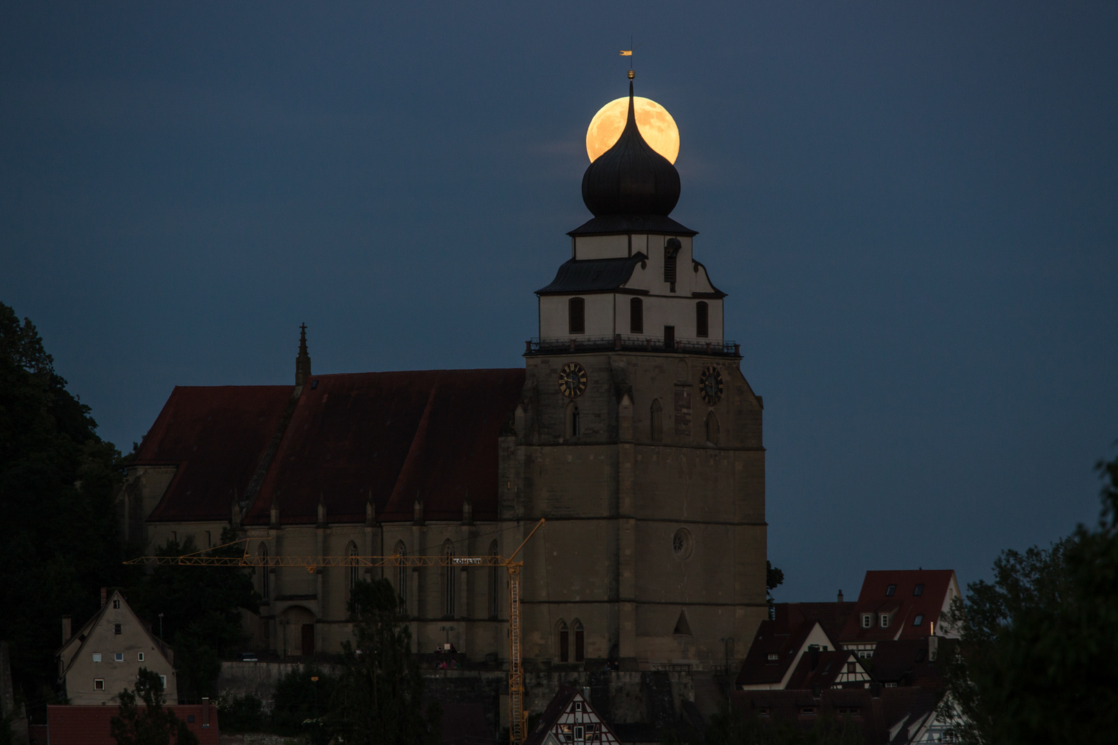 Stiftskirche mit Heiligenschein