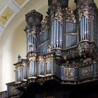 Stiftskirche St. Dionysius in Lüttich - Blick auf die Orgel (Detail) ...