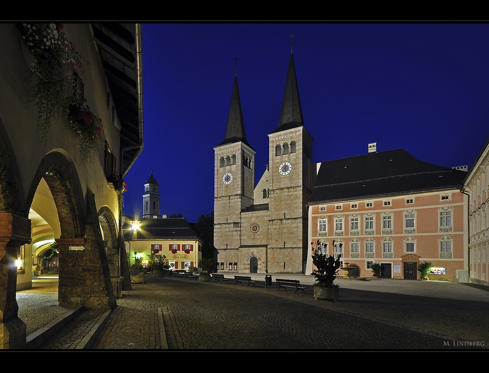 Stiftskirche St. Peter und Johannes der Täufer