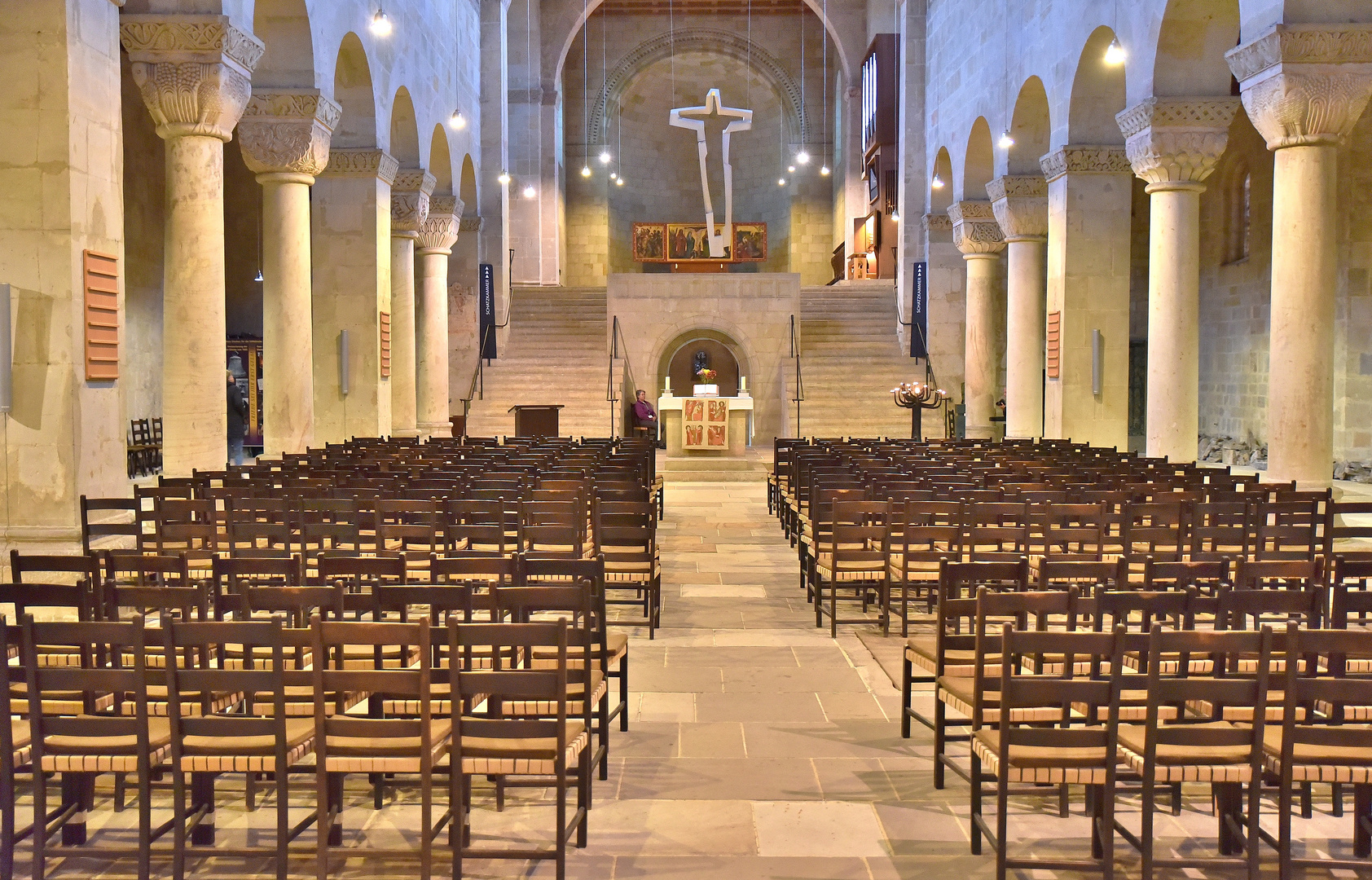 Stiftskirche St. Servatii mit Aufsicht