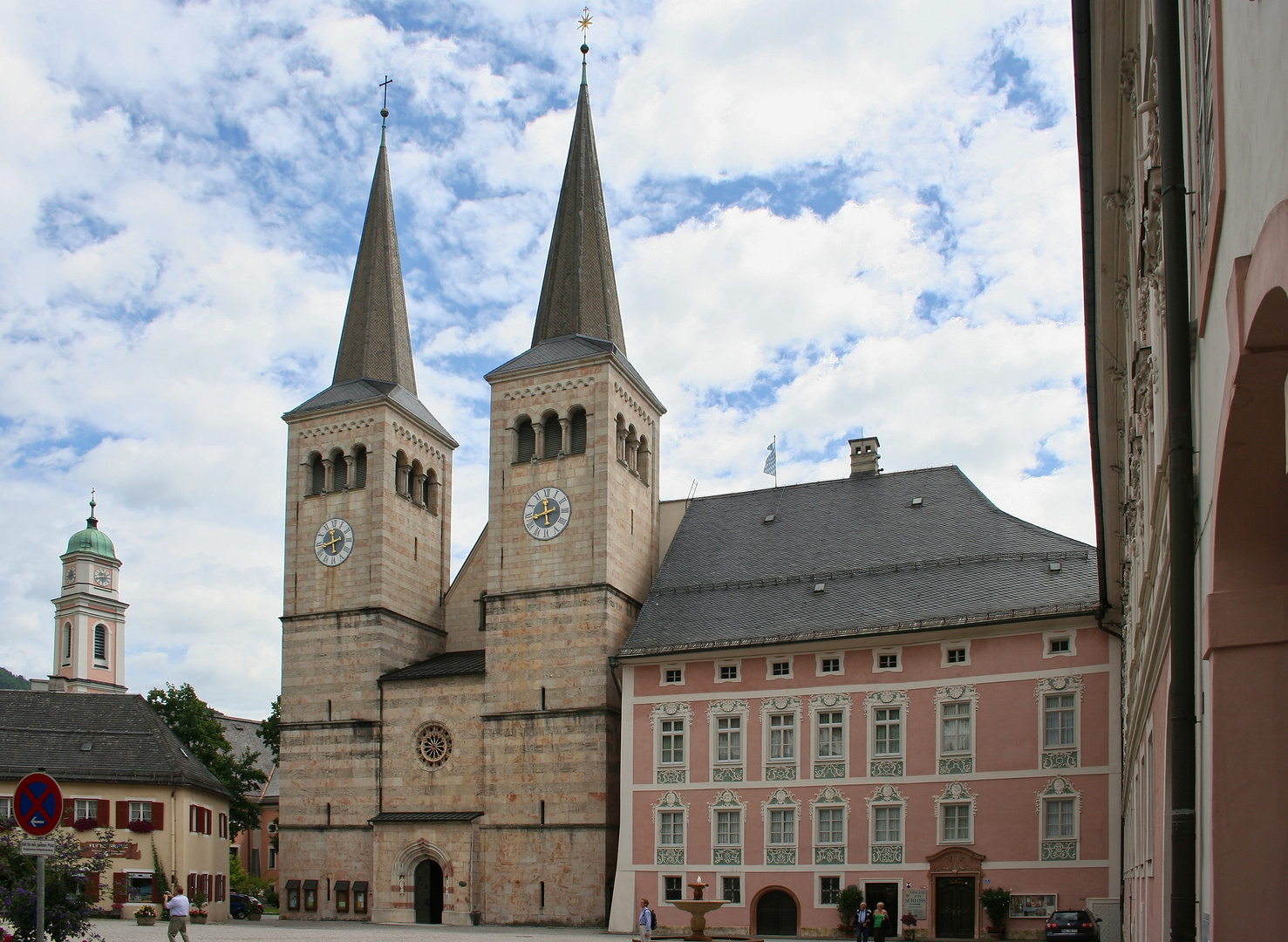 Stiftskirche und Schloss in Berchtesgaden (IMG_5707_ShiftN_ji)