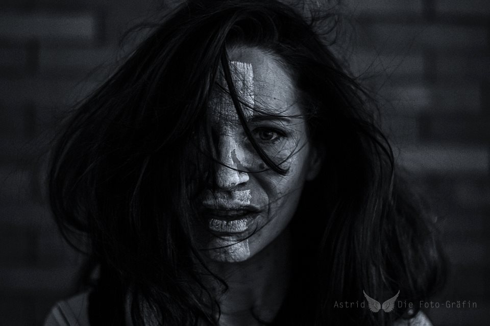 stigmata Foto & Bild portrait, portrait frauen, indoor Bilder auf