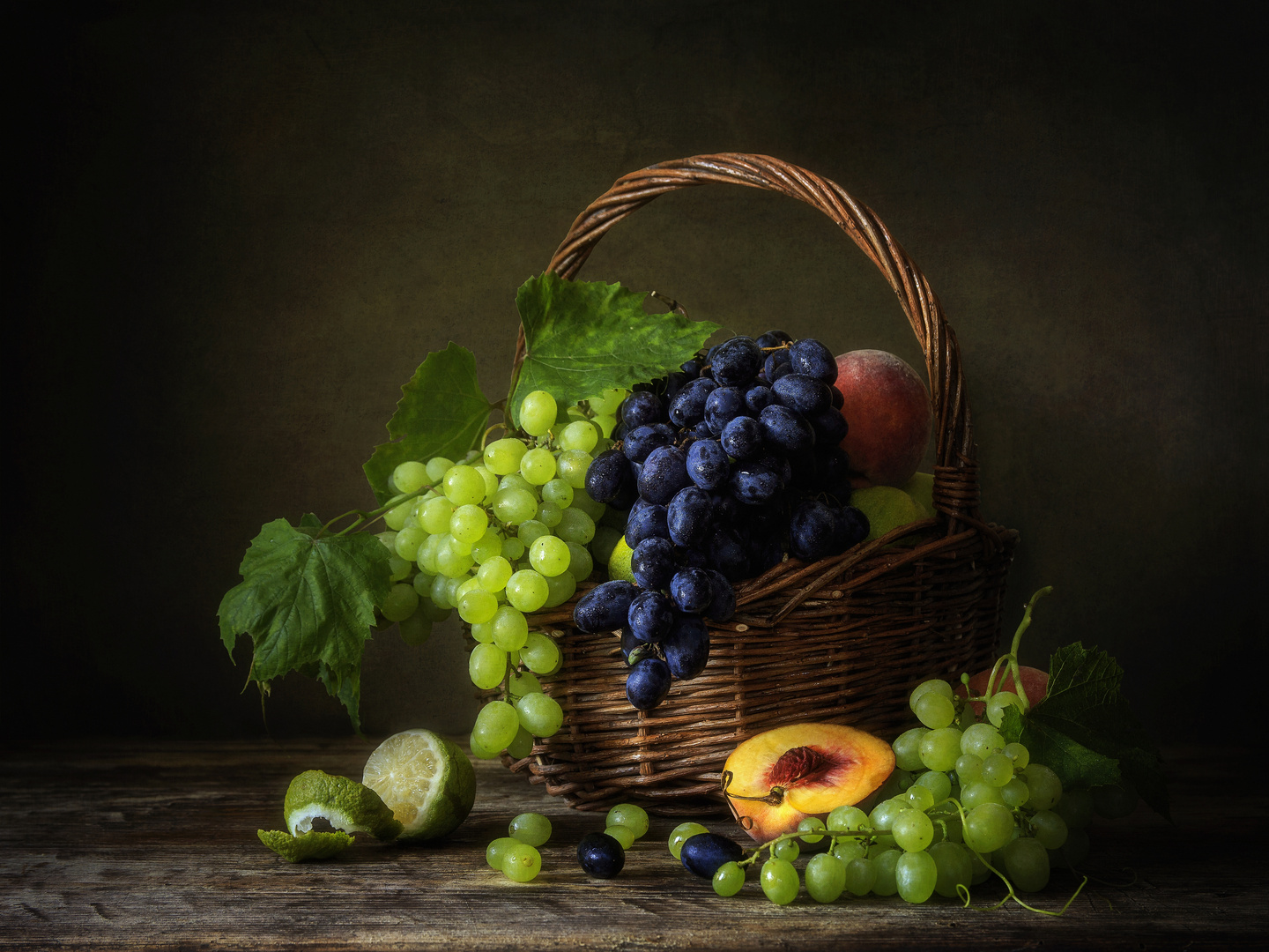 Still life with fruits