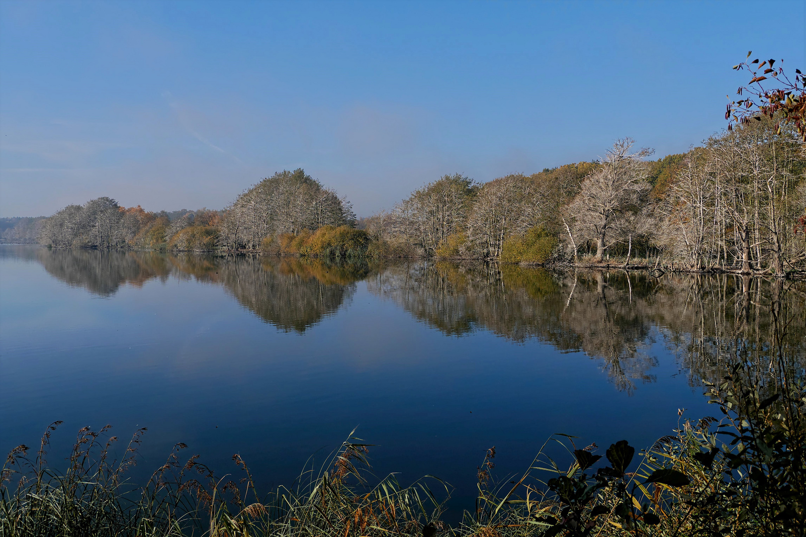 still ruht der See ...