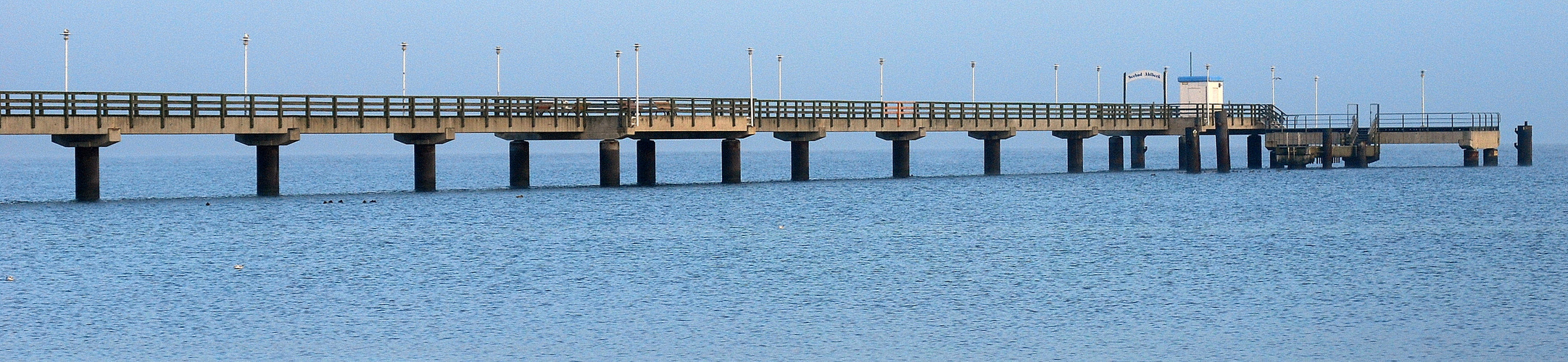 ... still ruht die Seebrücke.