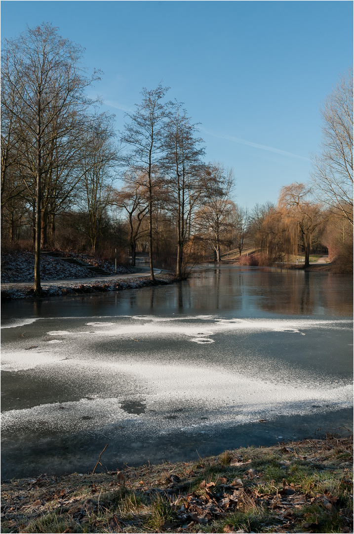 Still und starr ruht der See