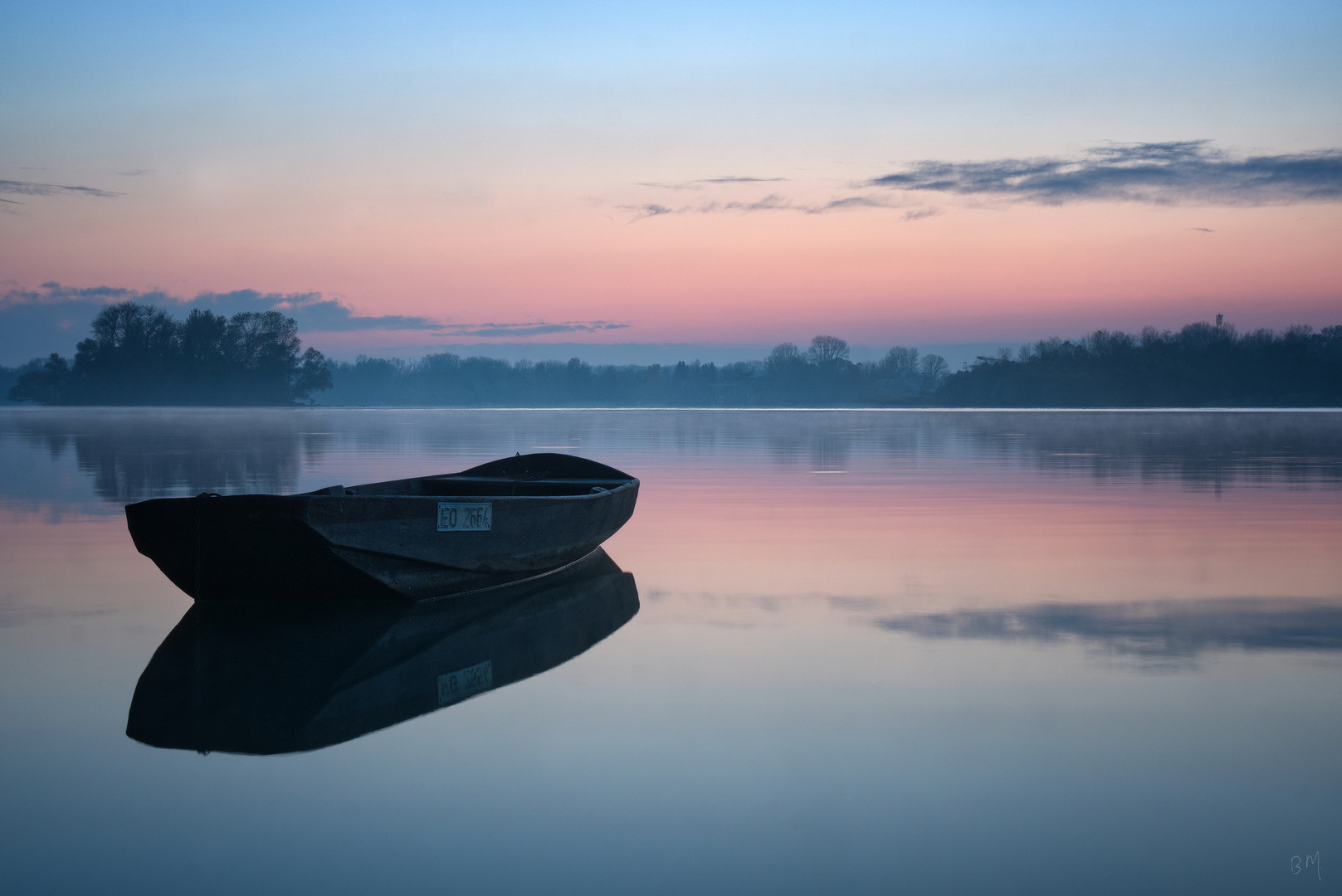 Stille am Goldkanal