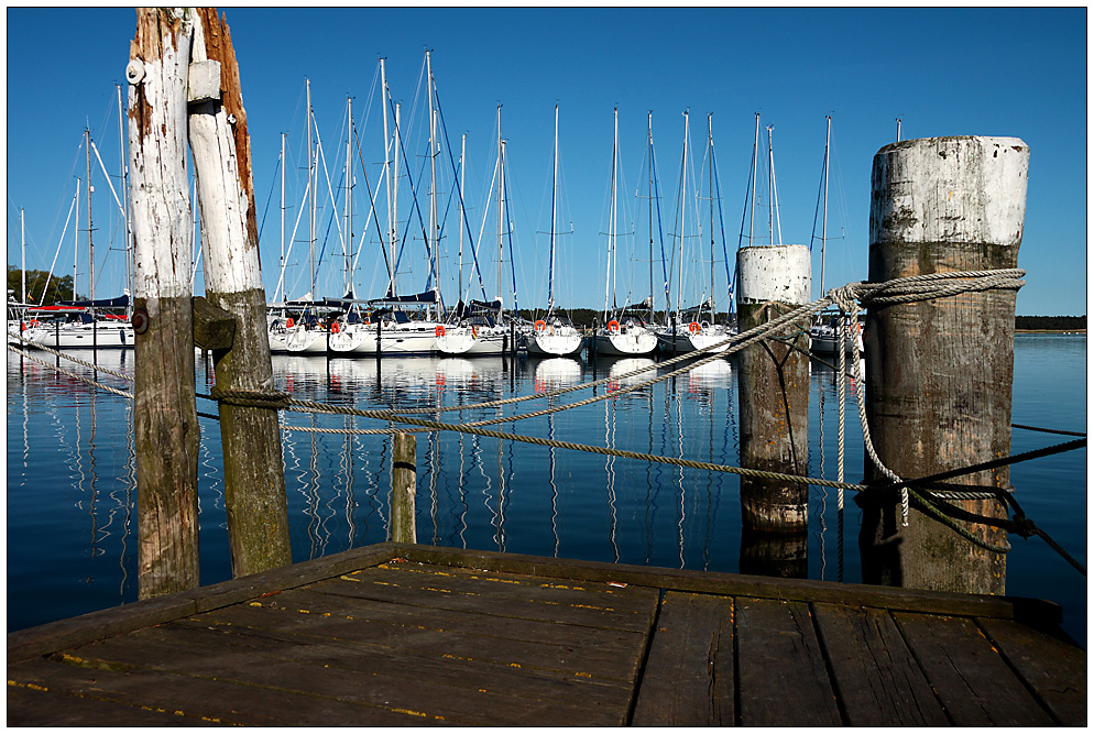 Stille im Breeger Hafen...