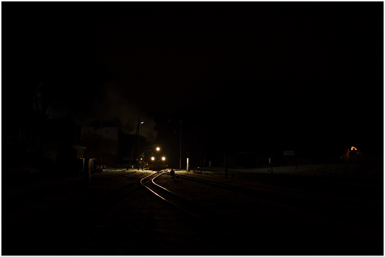 Stille Nacht?  -  Winterdampf im Erzgebirge III