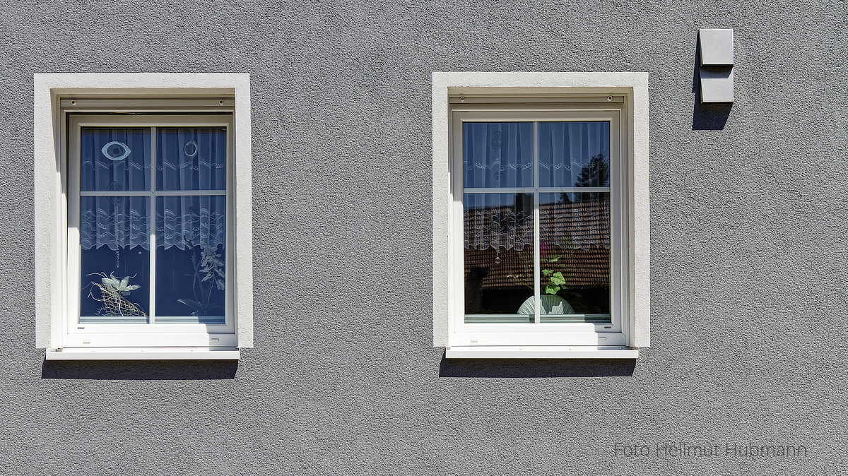 STILLE SCHÖNHEIT IN GRAU