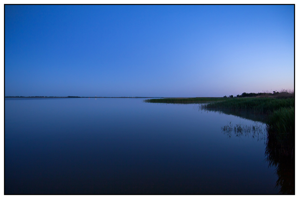 stille und blau von sanfy 