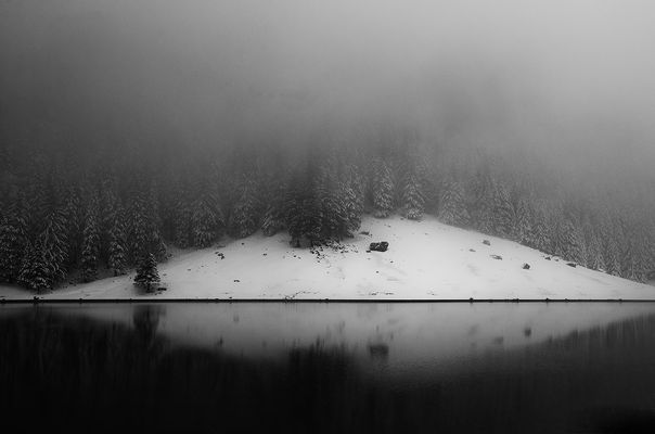 STILLE WASSER SIND TIEF