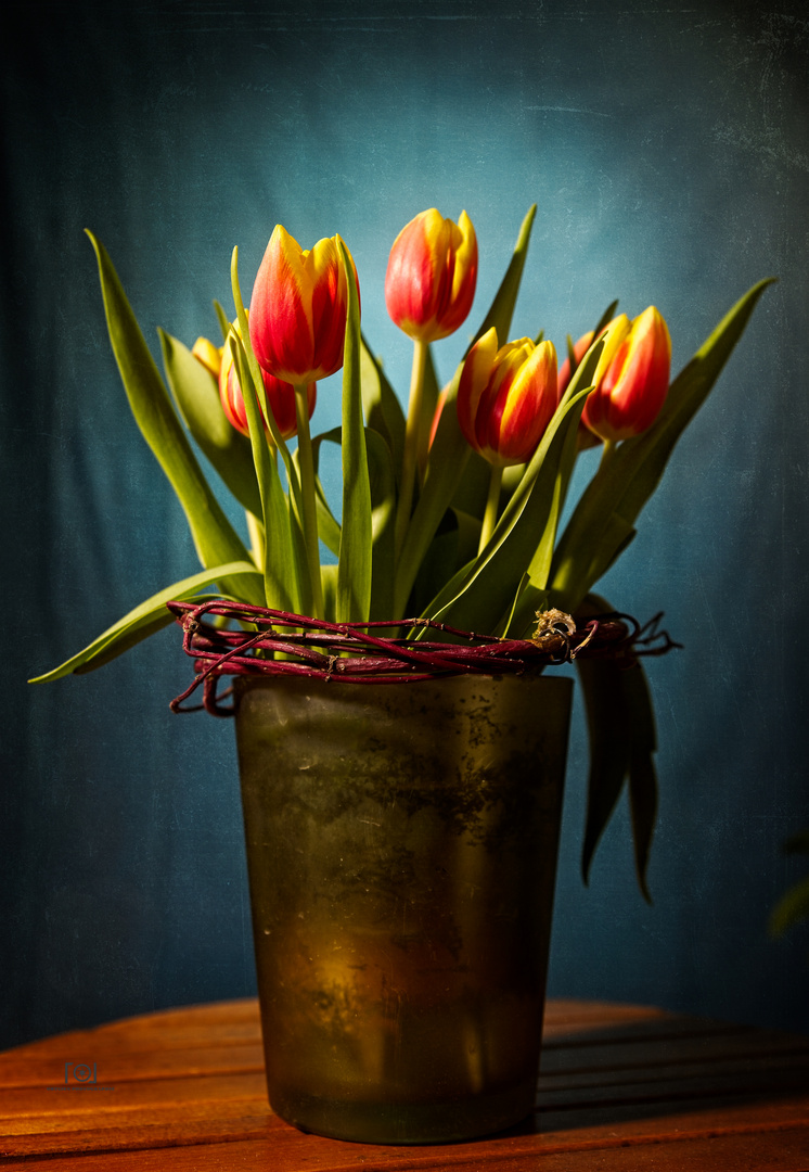 Stilleben mit Tulpen