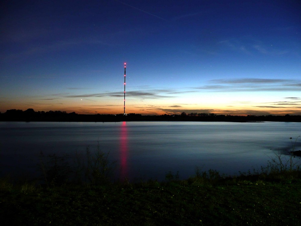 stiller Abend am Rhein