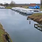 Stiller Bootshafen am Rhein-Rhone-Kanal