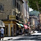 Stiller Nachmittag in Vaison-la-Romaine (Provence)