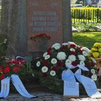 Stilles Gedenken auf dem Ehrenfriedhof in Rostock (3)