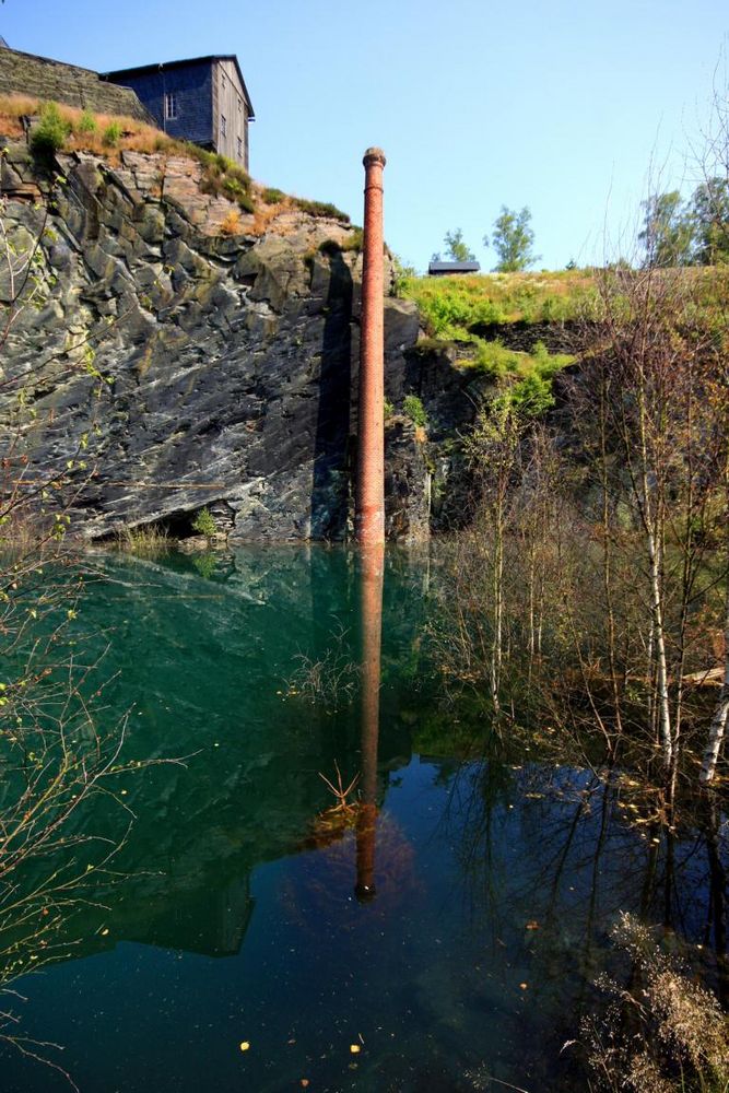 Stillgelegter Schiefertagebau in Lehesten (Tür)