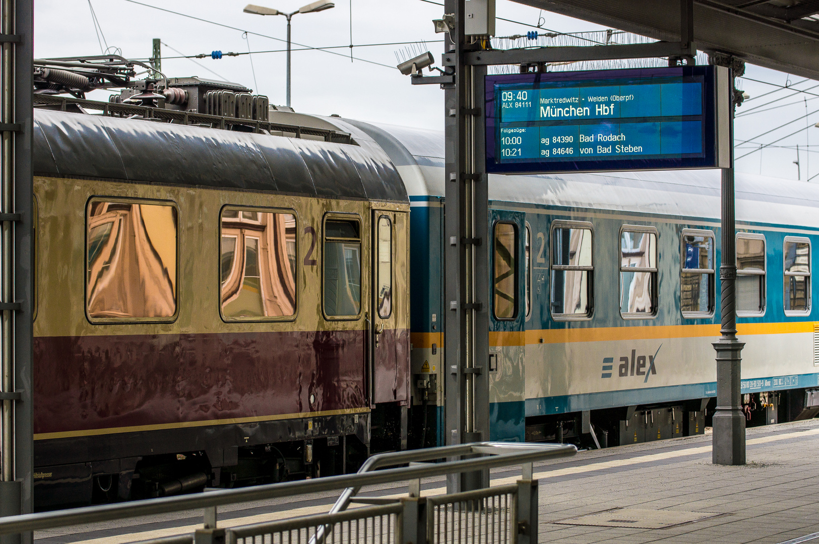 Stillleben im Hofer Hbf.