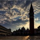 Stimmung in der Früh am Markusplatz im Venedig