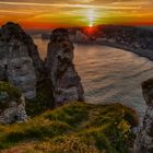 Stimmungsvoller Sonnenaufgang über Etretat ...