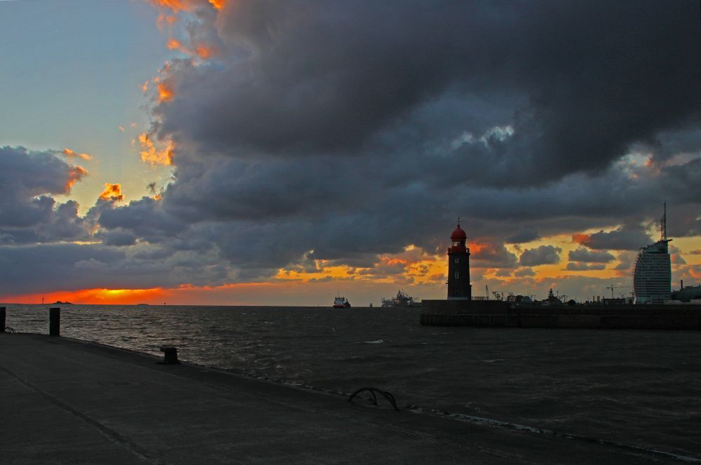 stimmungsvoller Sonnenuntergang