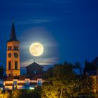 St.Jakob Turm mit Mond